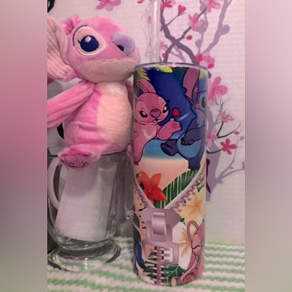 Straight Skinny Tumbler 20oz ,—Handmade by: ANGELLOWE DESIGNS &CREATIONS.aka me) - Picture 1 of 3